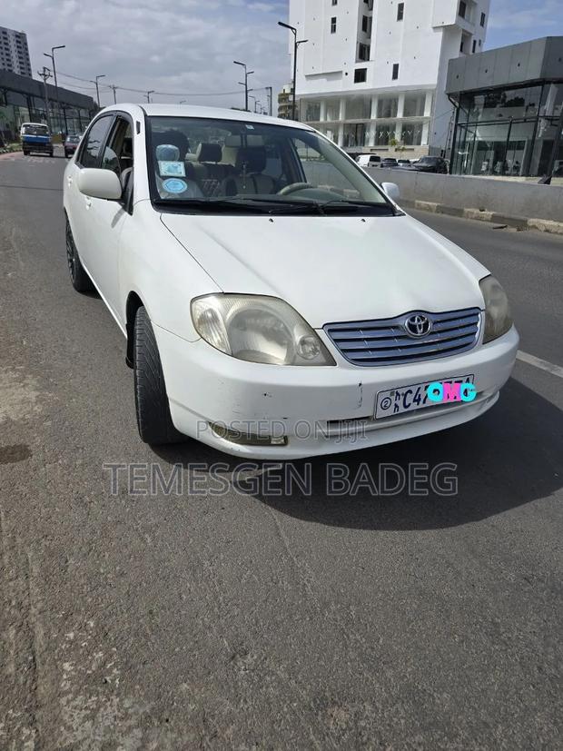 Toyota Corolla 2003 White