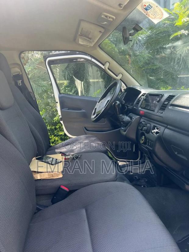 Toyota Land Cruiser Prado 2013 Black