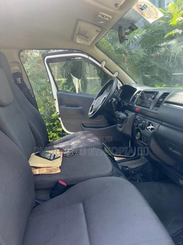 Toyota Land Cruiser Prado 2013 Black
