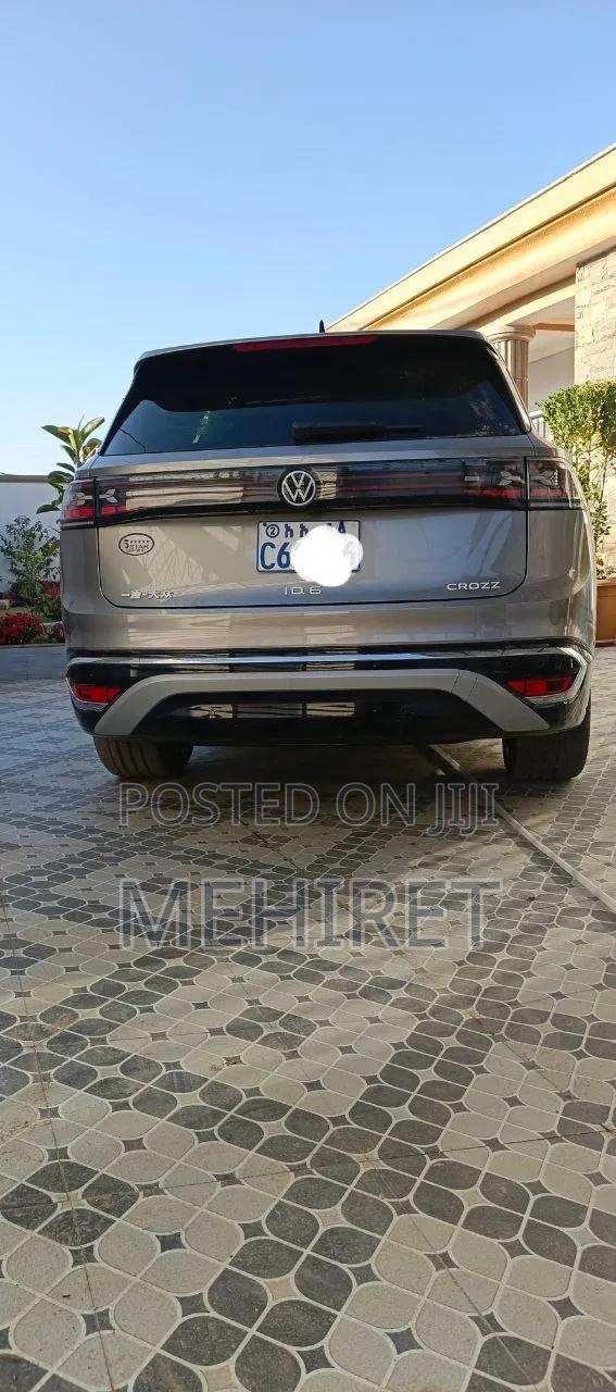 Volkswagen ID.6 2024
