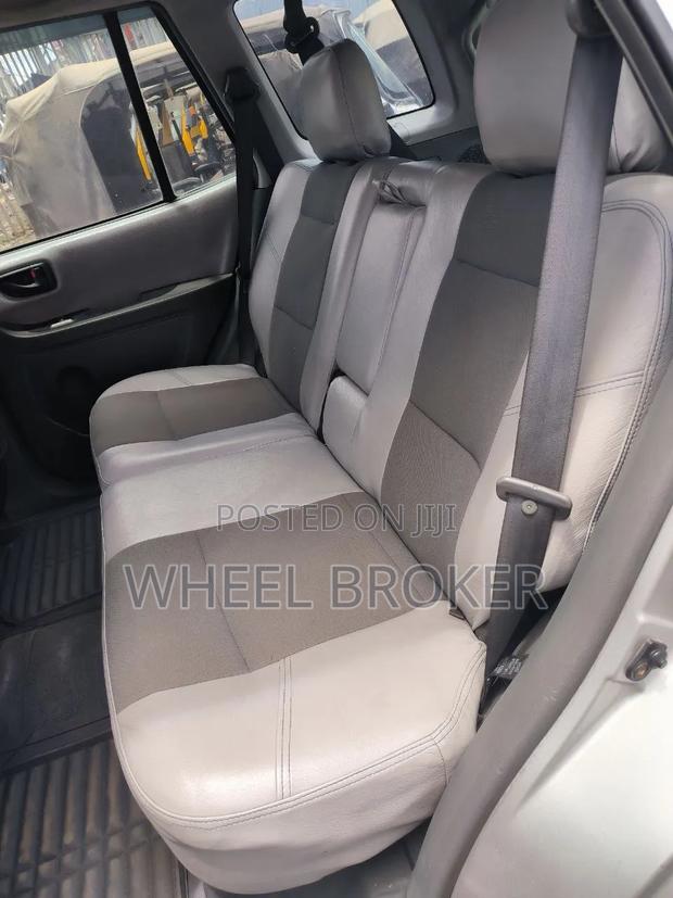 Hyundai Santa Fe 2002 Silver