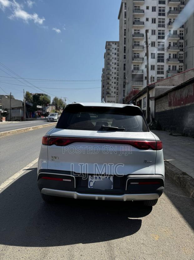 New BYD Yuan Up 2024 Off white