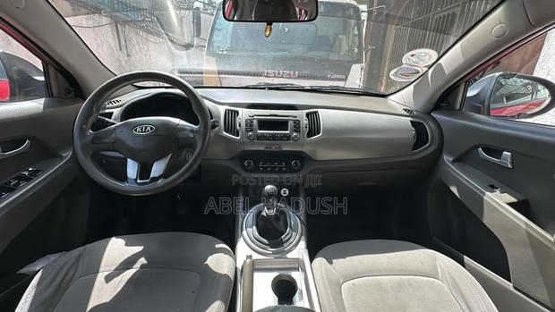 Kia Sportage 2012 Red