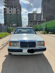 Mercedes-Benz 230E 1995 White for sale