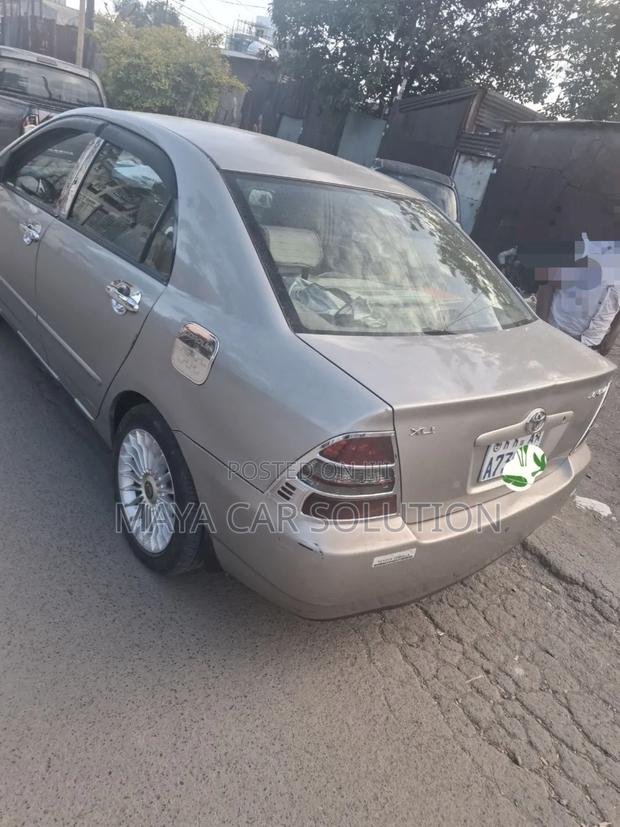 Toyota Corolla 2003