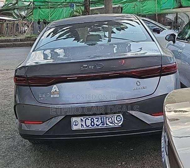 BYD Qin Plus DM-i 2024 Black