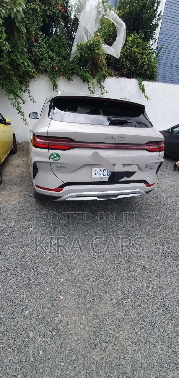 BYD Song Plus 2025 Off white