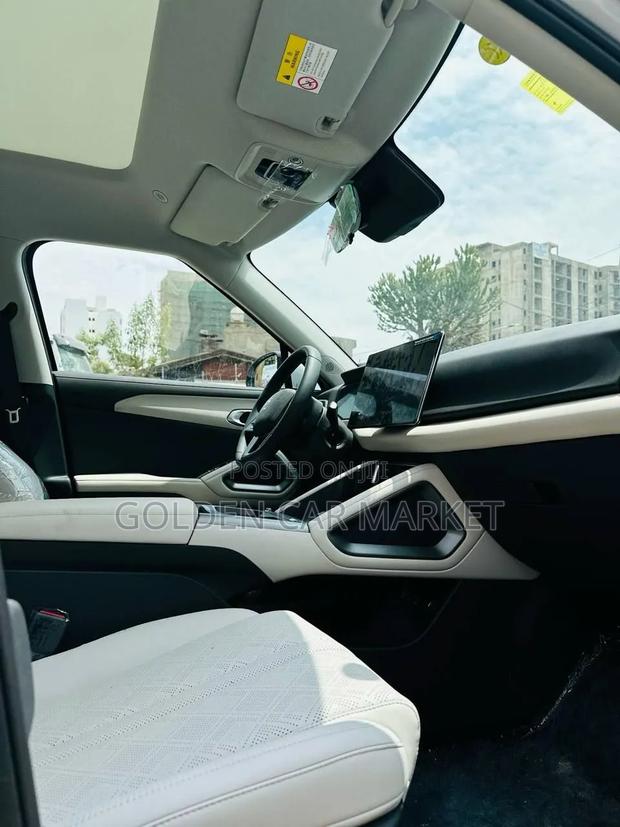 New BYD Yuan Up 2025 White