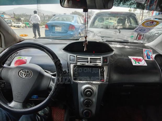 Toyota Yaris 2007 Silver