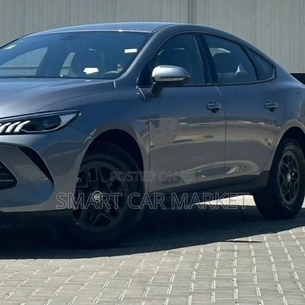 BYD Qin Plus DM-i 2025 Gray