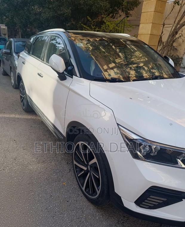 Bestune T77 1.2 FWD 2022 White