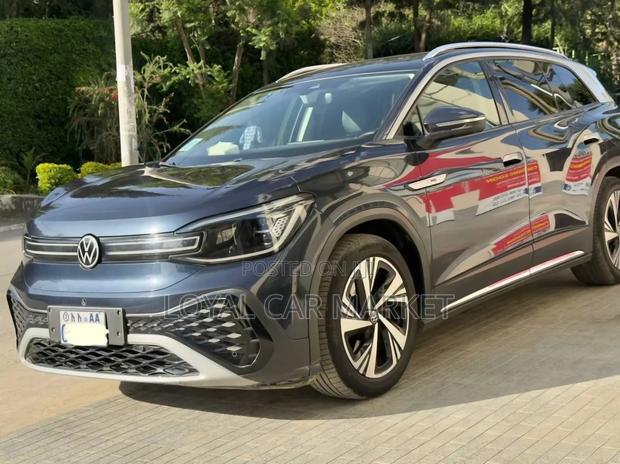 Volkswagen ID.6 2022 Gray