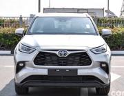 New Toyota Highlander Hybrid 2024 White for sale