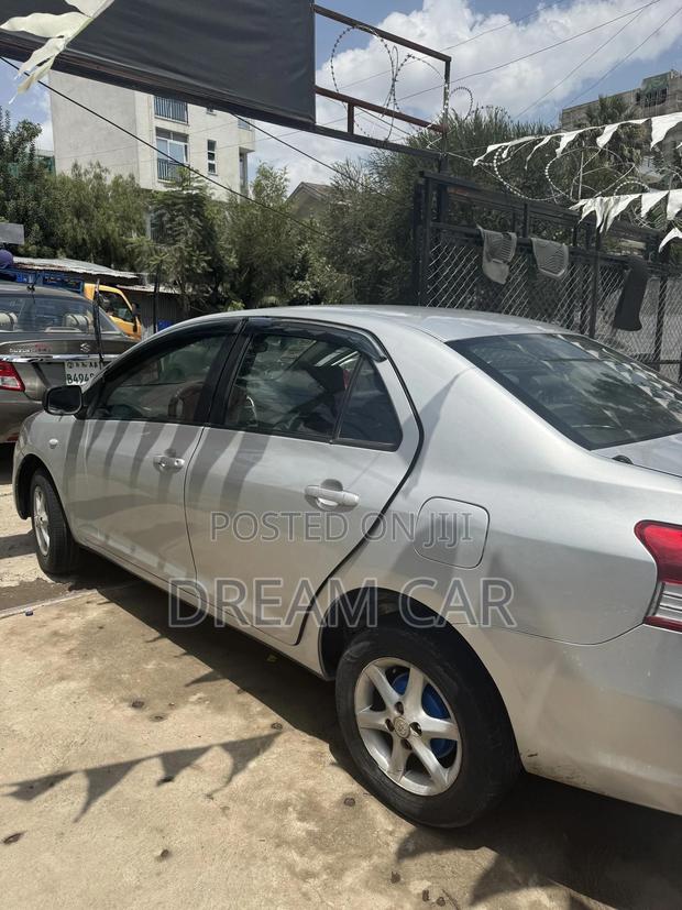 Toyota Yaris 2006 Silver
