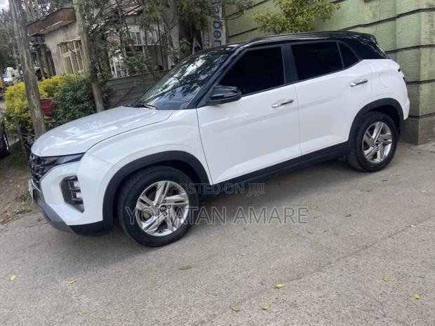 Hyundai Creta 2023 White