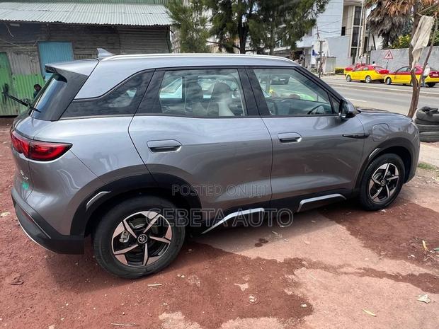 BYD Yuan Up 2024 Gray