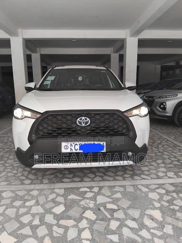 Toyota Corolla 2022 White