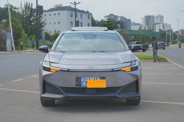 Toyota bZ3 2024 Gray