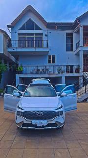 Hyundai Santa Fe Hybrid Limited AWD 2023 White for sale