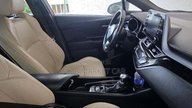 Toyota C-HR Limited FWD 2020 White