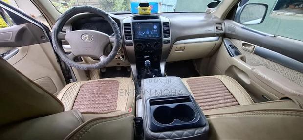 Toyota Land Cruiser Prado 2005 Silver