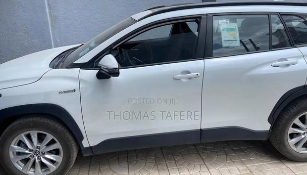 Toyota Corolla Cross Hybrid 2025
