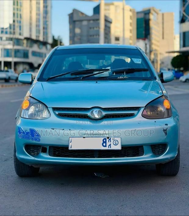 Toyota Platz 2005 Blue