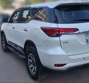 Toyota Fortuner 2.4 D AWD 2017 White for sale