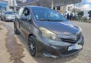Toyota Yaris 2012 Gray for sale