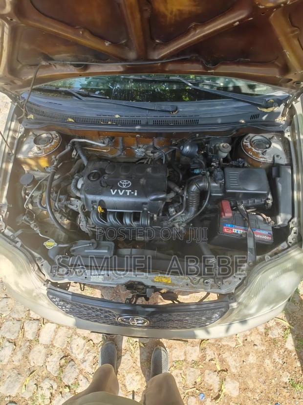 Toyota Corolla Sedan 2001 Gray