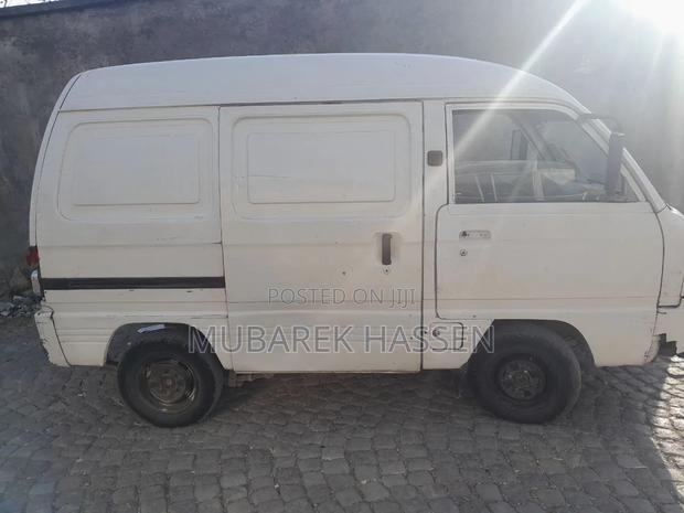 Suzuki DS 2004 White