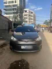 Toyota Yaris 2014 Gray for sale