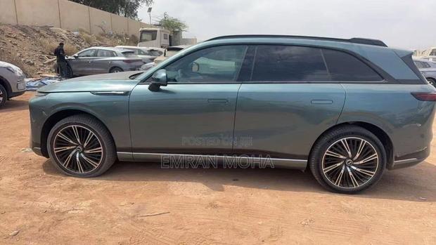 XPeng G9 2024 Gray