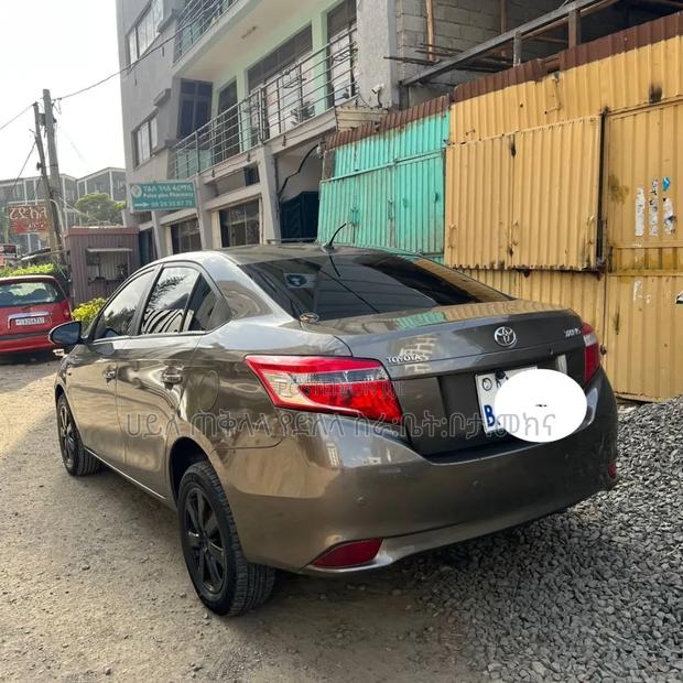 Toyota Yaris 2014 Teal