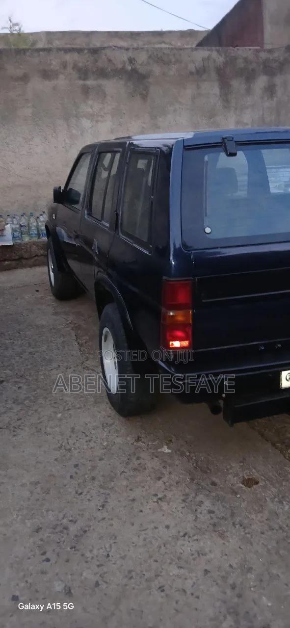 Nissan Terrano 1992 Black