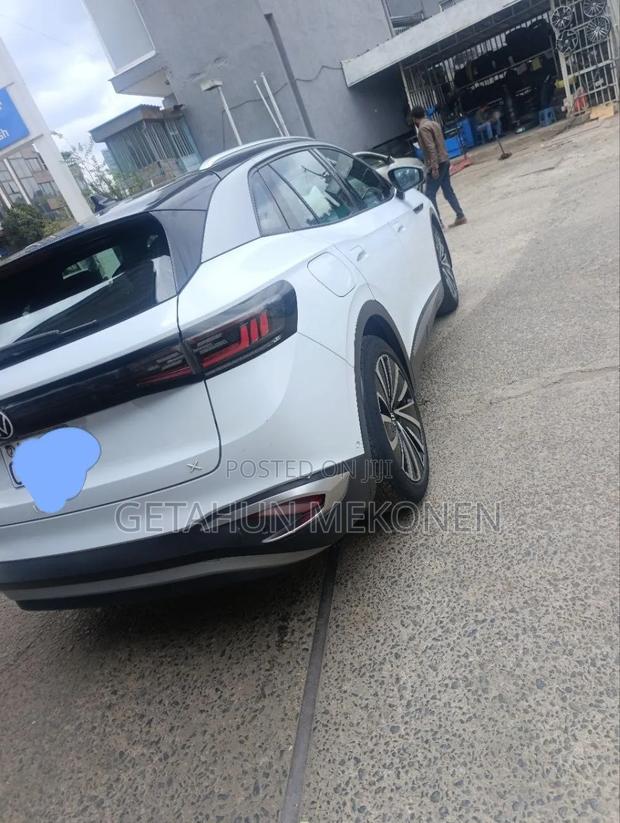 Volkswagen ID.4 2022 White
