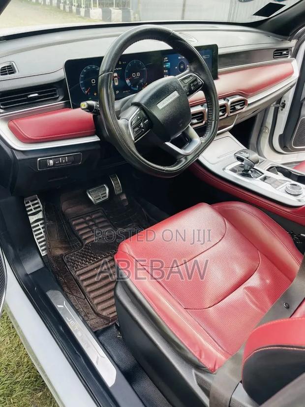 Jetour X70 1.5 7-Seater FWD 2022 White