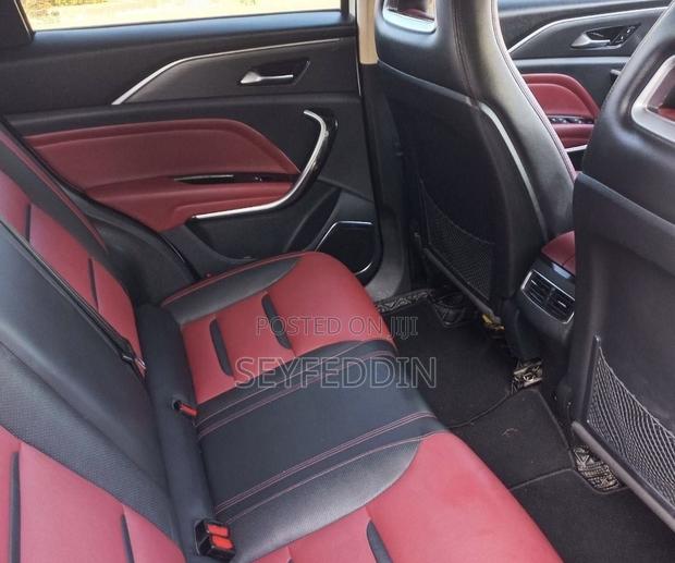 Bestune T77 1.2 FWD 2021 White