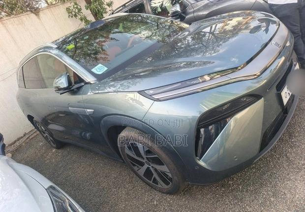 BYD Tang DM-i 2025 Gray