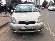 Toyota Vitz 2004 Gold for sale