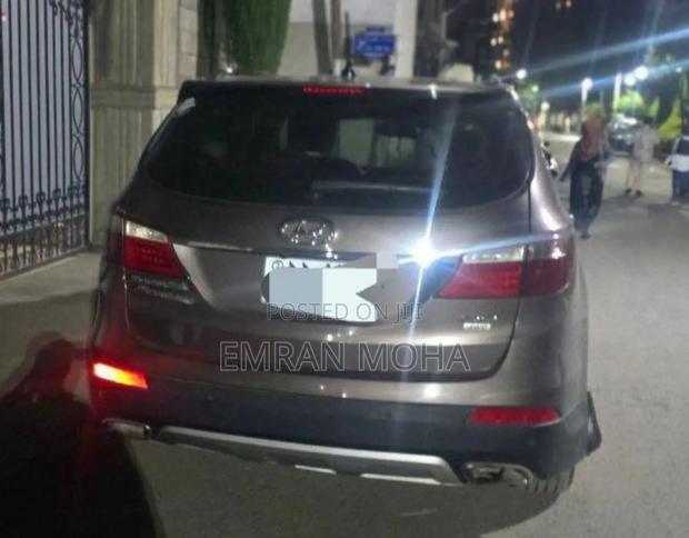 Hyundai Santa Fe 2014 Gray