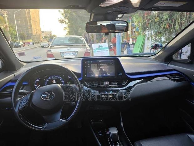 Toyota C-HR 2023 White