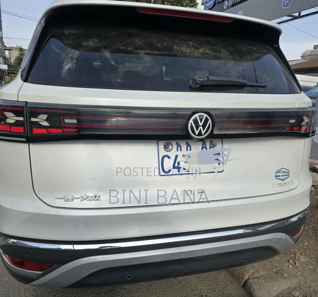 Volkswagen ID.6 2022 White
