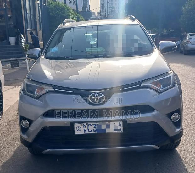 Toyota RAV4 2018