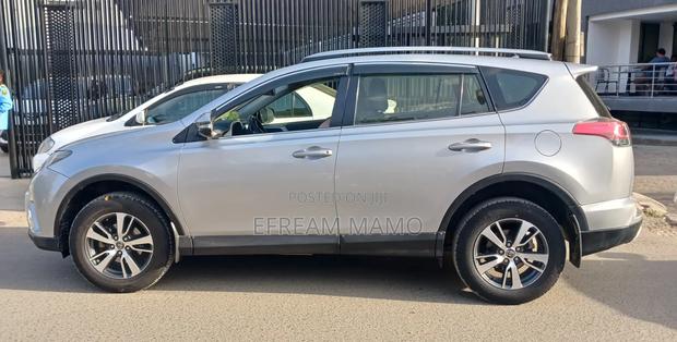 Toyota RAV4 2018