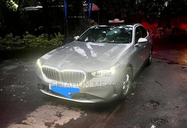New BMW 520i 2025