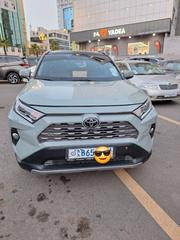 Toyota RAV4 Limited AWD 2020 Gray for sale