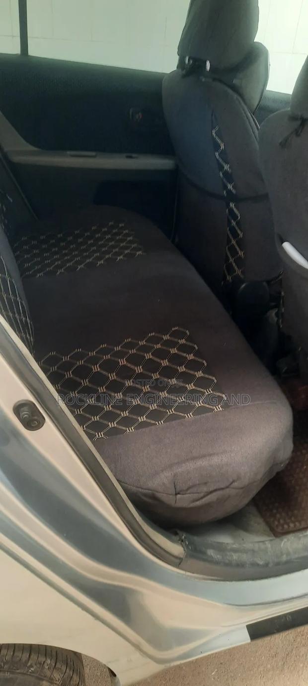 Toyota Yaris 1.0 2006 Silver