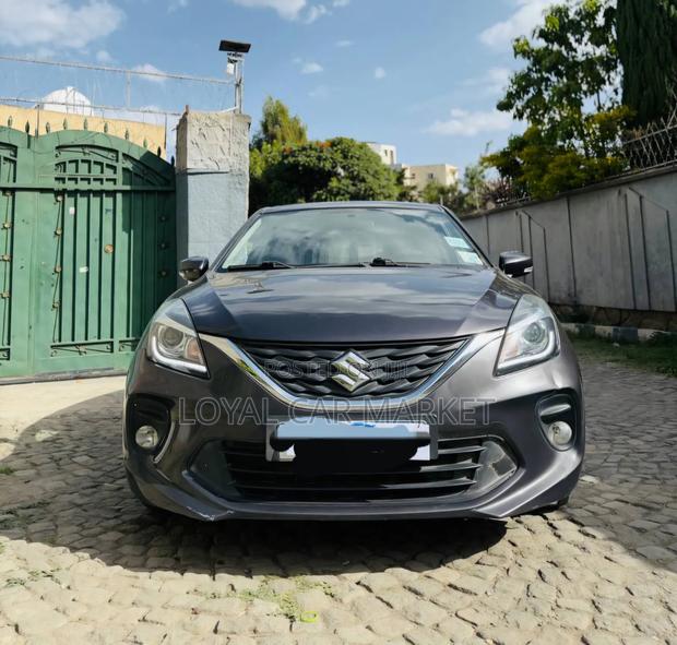 Suzuki Baleno 2022 Gray
