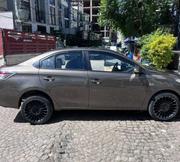 Toyota Yaris 2015 Gray for sale